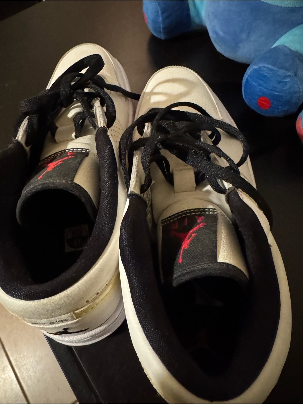 NEW Nike Air Jordan Low-Top Sneakers - Picture 3 of 7